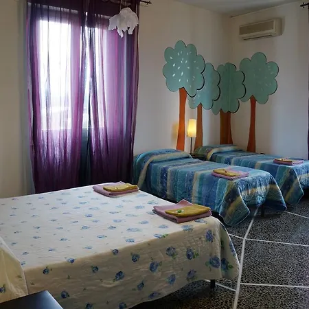 Casa Nuestra Oda ve Kahvaltı *