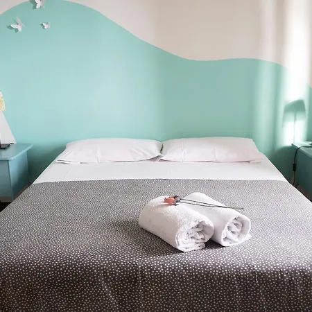 Casa Nuestra Alojamento de Acomodação e Pequeno-almoço Florença